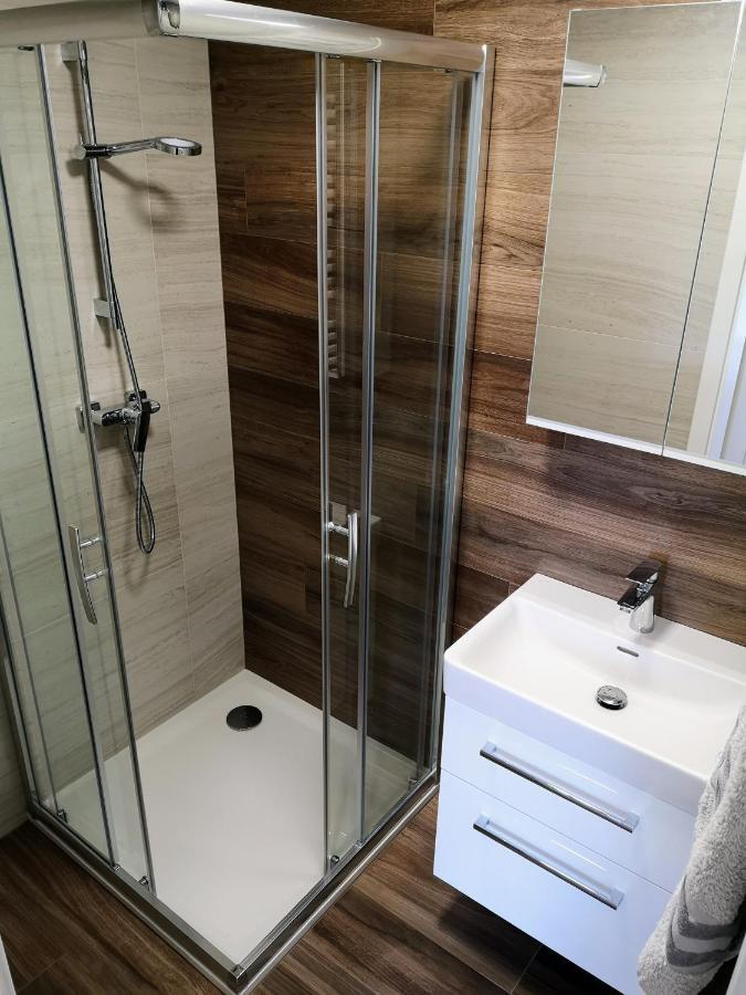 U Kralika, Apartman E, 50M Od Lanovky A Bobove Drahy, Parkovani Zdarma Dolní Morava Exterior foto